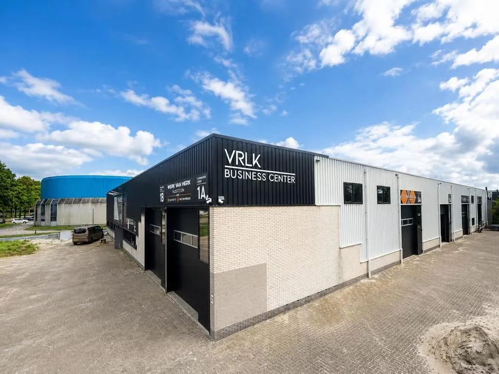 VRLK business center